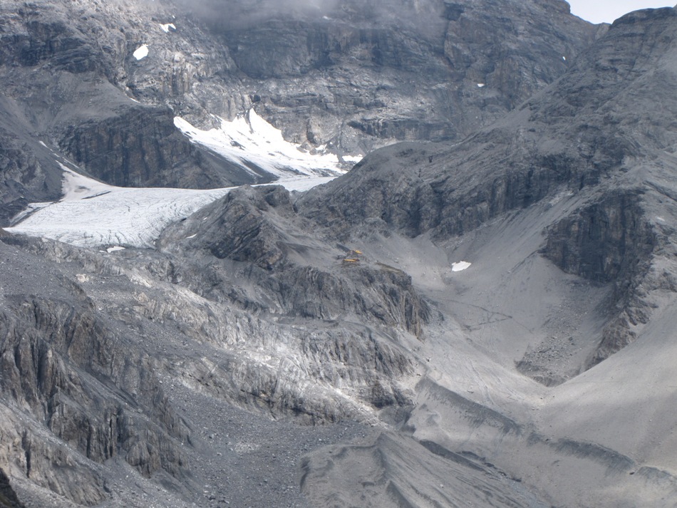 Rifugi e Bivacchi d''Italia.......